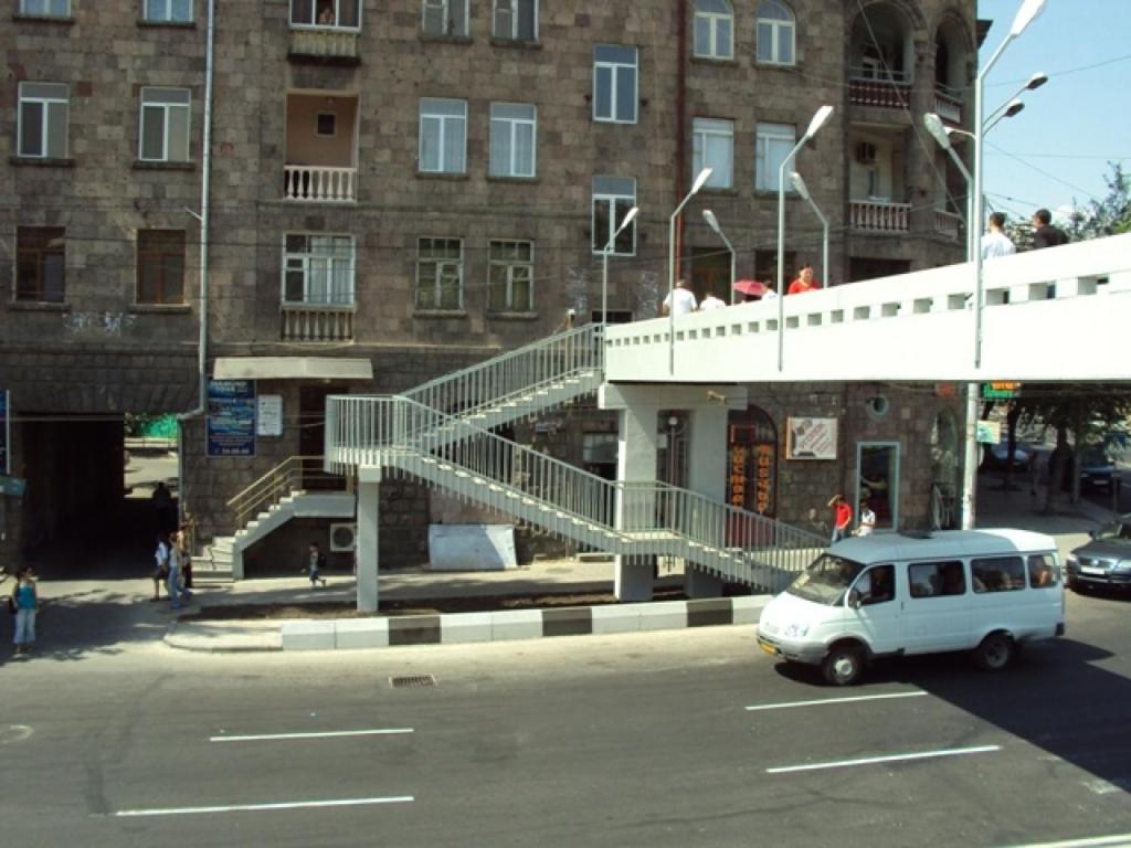 Cozy Studio In Yerevan'S Center Esterno foto